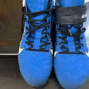 Football cleats size12